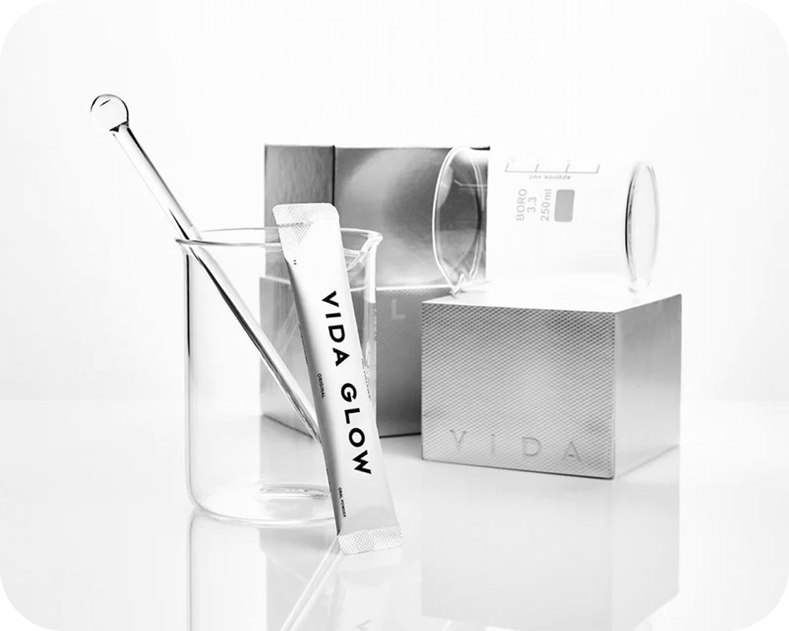 SilverM8 sachet with glassware